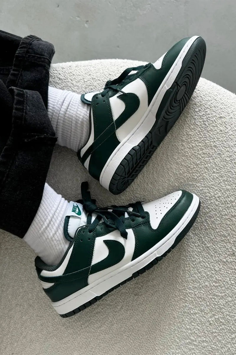 Nike Кроссовки Dunk Low - Green Michigan