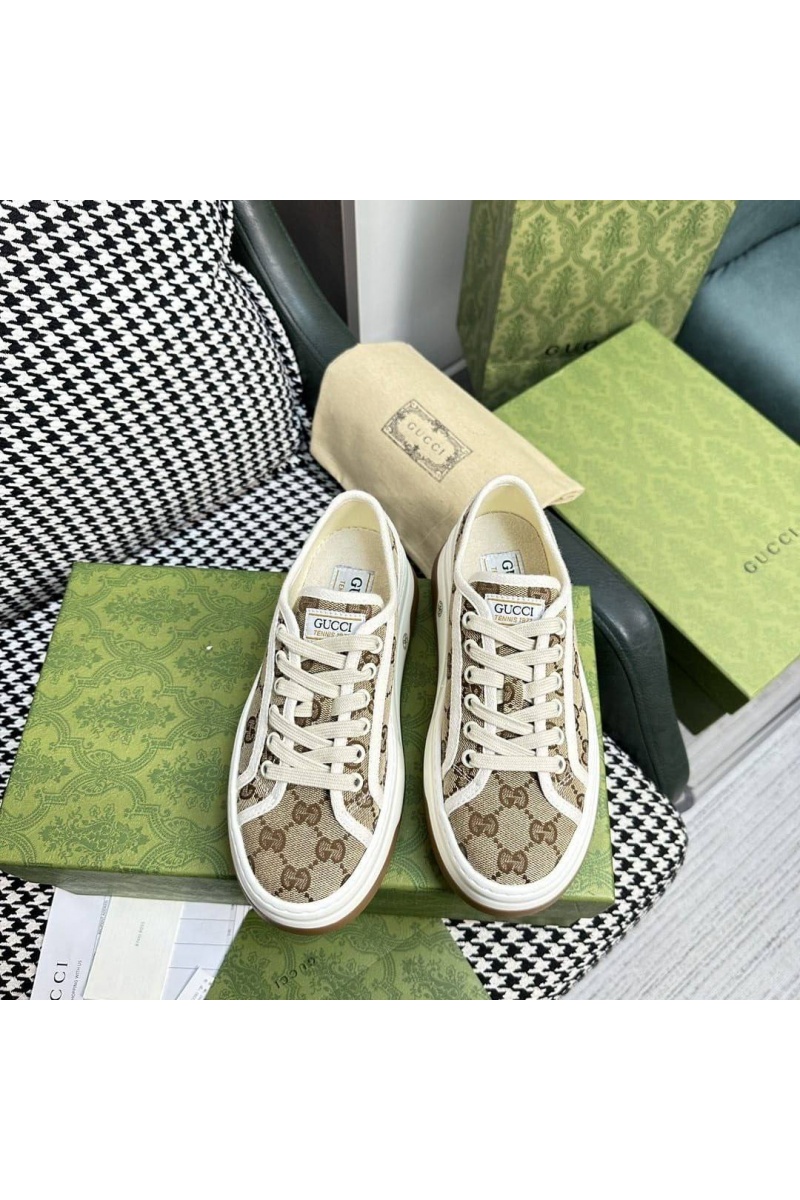 Gucci Женские кроссовки GG Screener premium