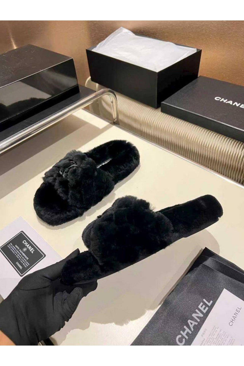 Chаnеl Женские меховые шлёпанцы Oran premium - Black