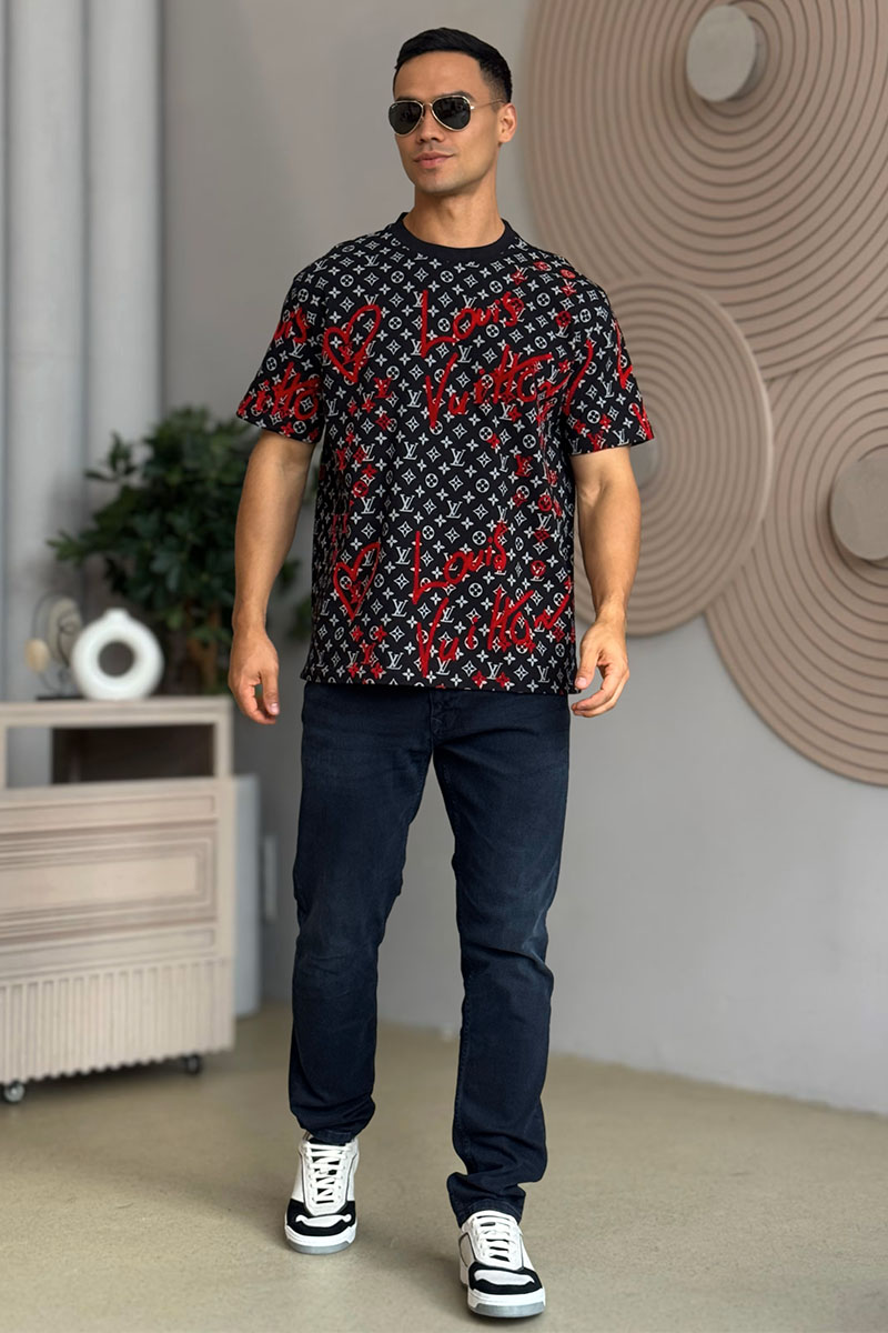 Lоuis Vuittоn Чёрная оверсайз футболка Heart monogram all-over