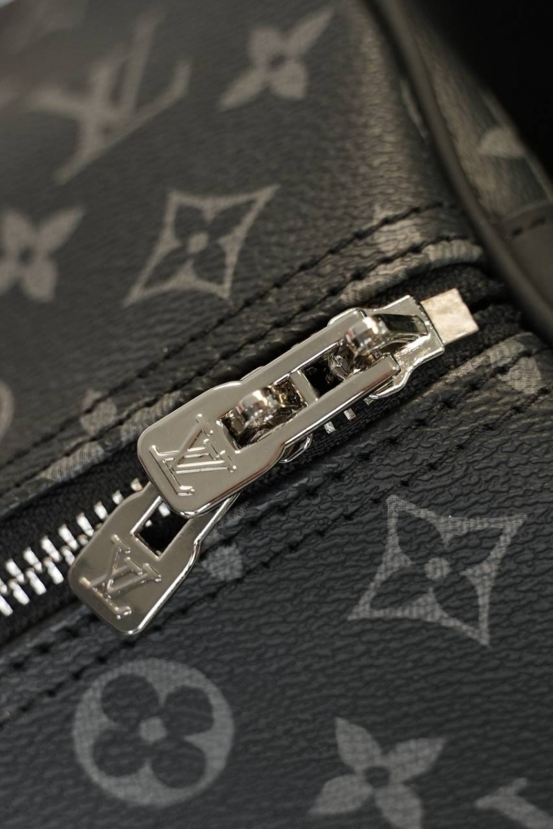 Lоuis Vuittоn Дорожная сумка Keepall Monogram Eclipse 55x30 см