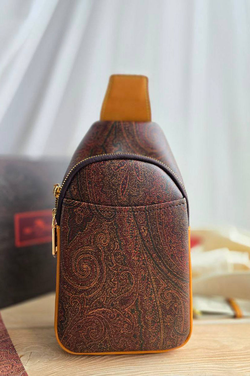 Etro Кожаная сумка Sling с узором пейсли 28x18 см