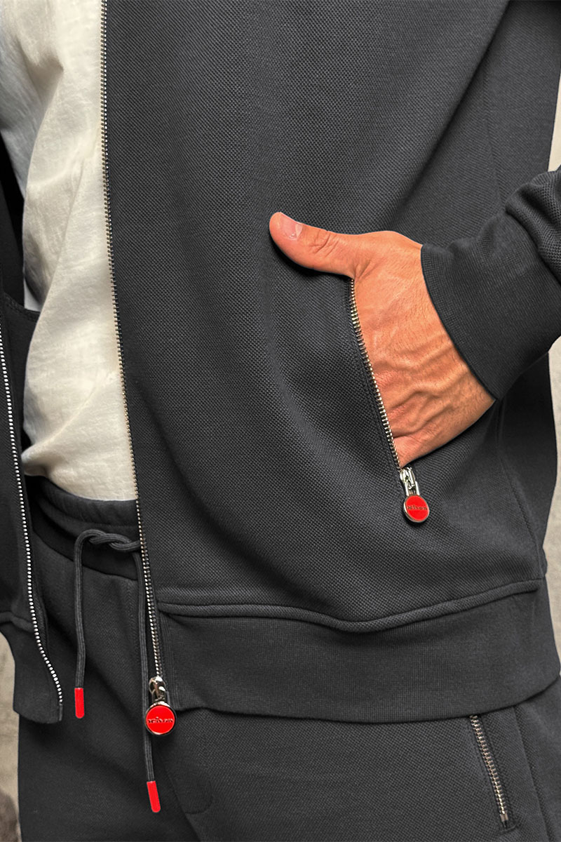 Kiton Спортивный костюм серого цвета