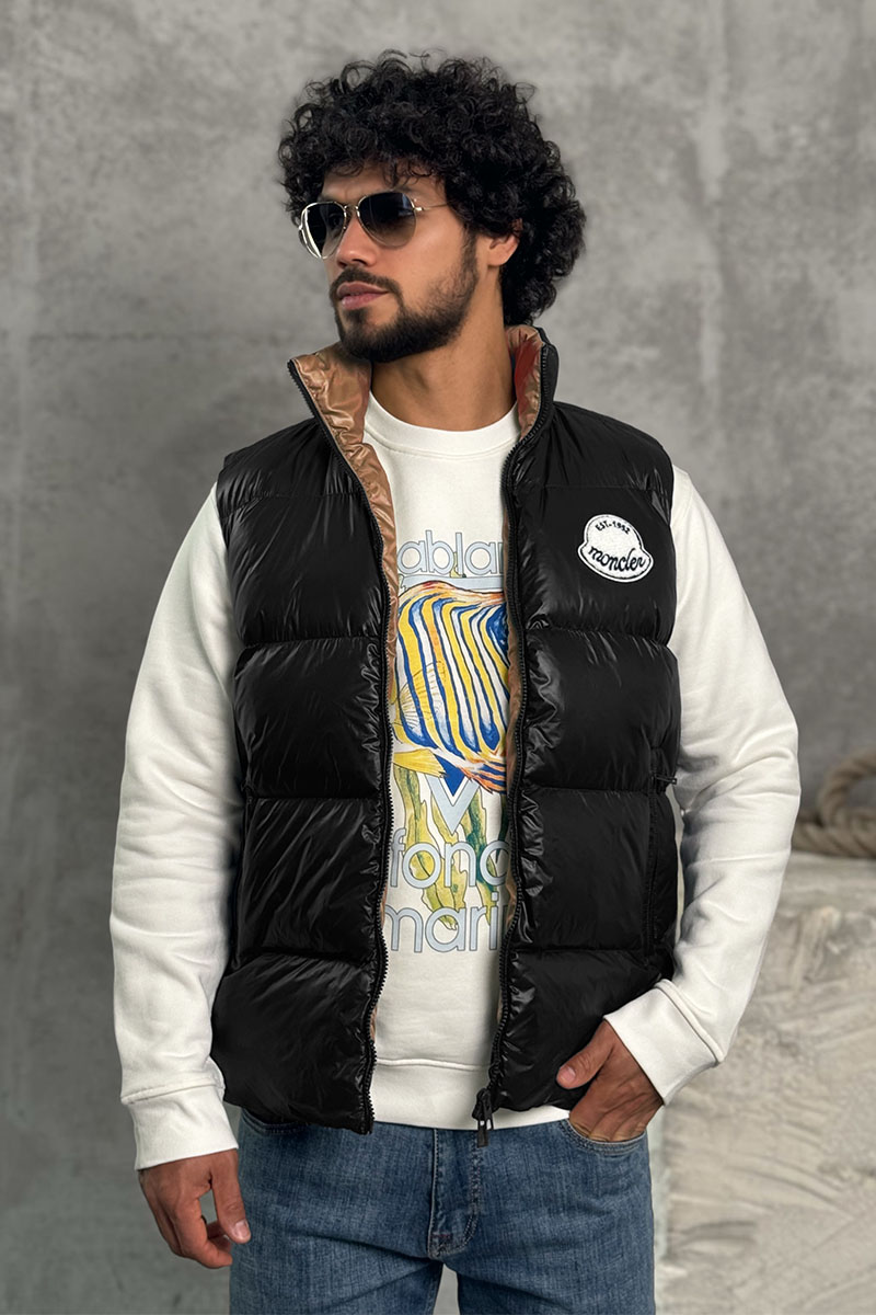 Moncler Утеплённый жилет чёрного цвета