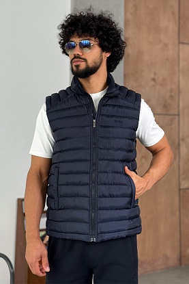 Мужской синий жилет 
