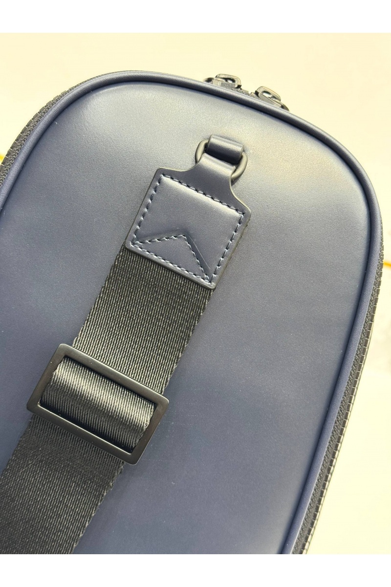 Montblanc Кожаная сумка Extreme 3.0 Sling premium 29x18x6 см