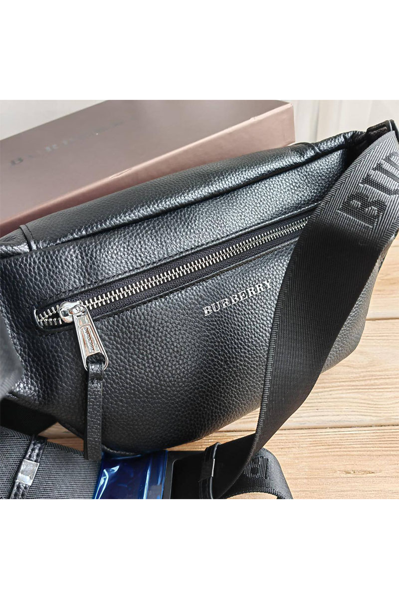 Burberry Кожаная сумка на пояс 30x17 см*