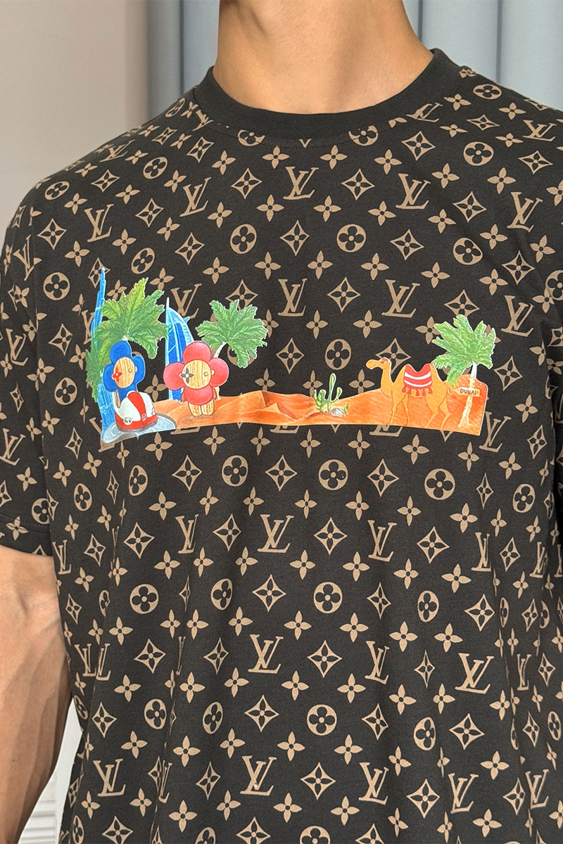 Lоuis Vuittоn Коричневая оверсайз футболка Monogram All-over Dubai