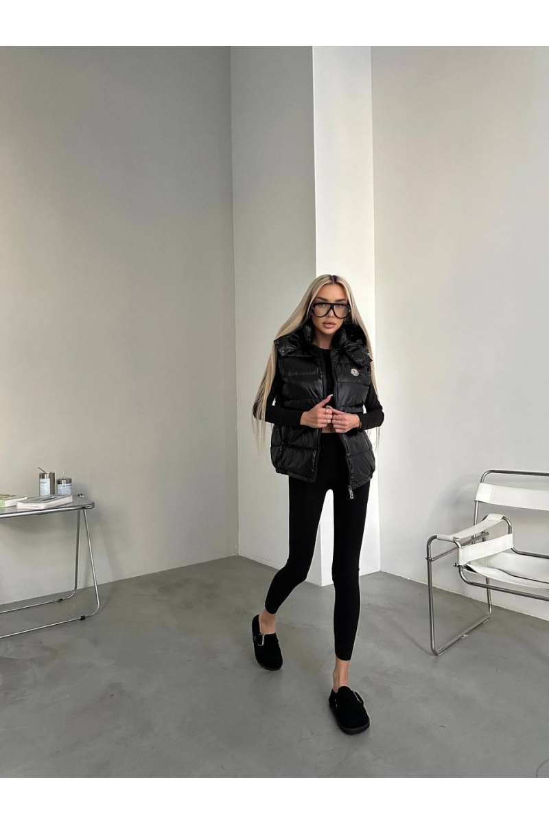 Moncler Женский чёрный жилет