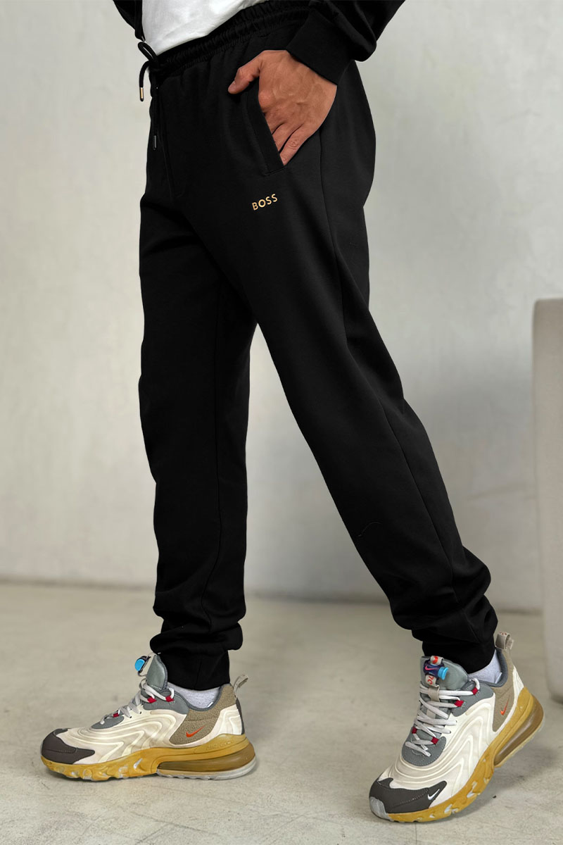 Hugо Воss Мужской чёрный костюм