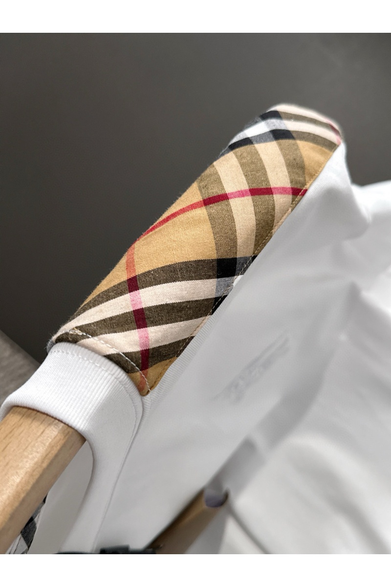 Burberry Футболка белого цвета Premium