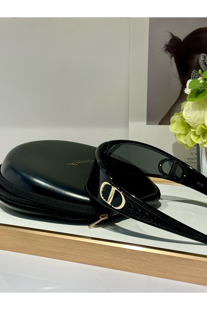 Dior Солнцезащитные очки Very