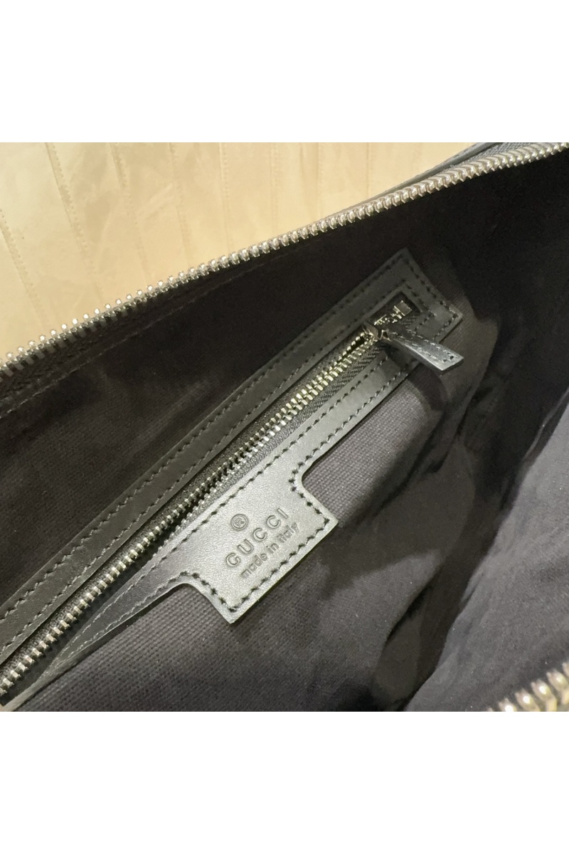 Gucci Кожаная сумка GG Messenger Premium 30x27x4.5 см