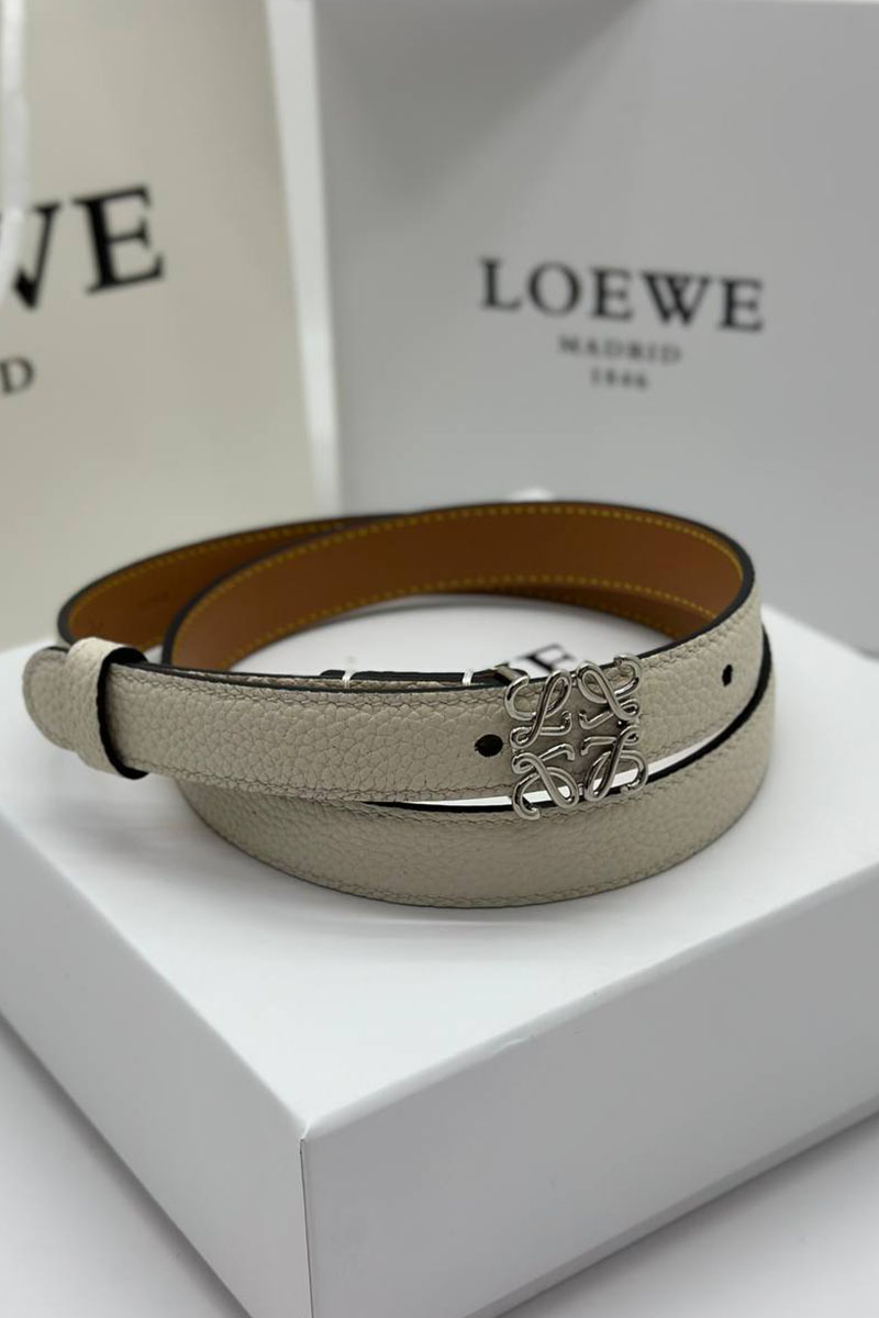 Loewe Женский кожаный ремень Anagram - ширина 2 см, длина 75 / 80 / 85 / 90 см (2 расцветки)