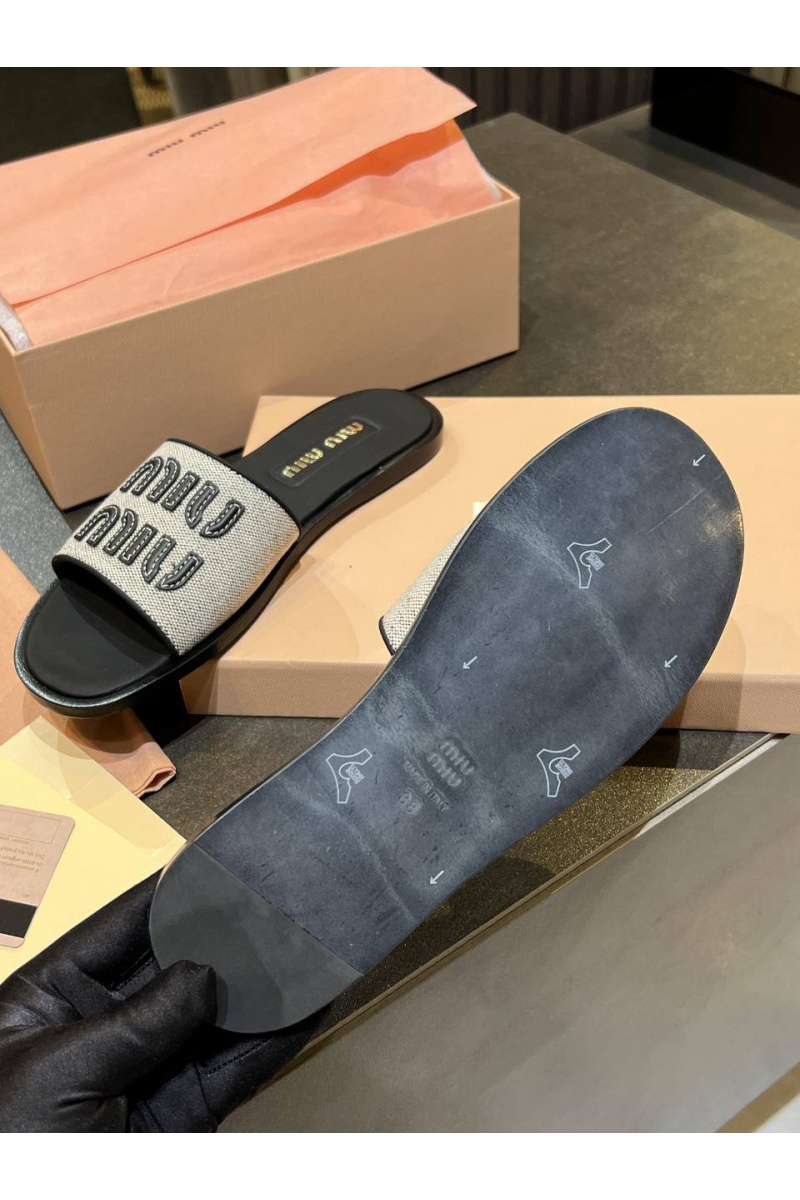 MIU MIU Женские кожаные шлёпанцы MIU MIU Premium - Black