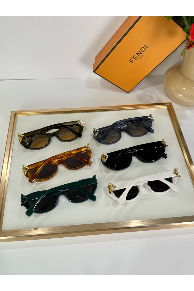 Fendi Солнцезащитные очки 