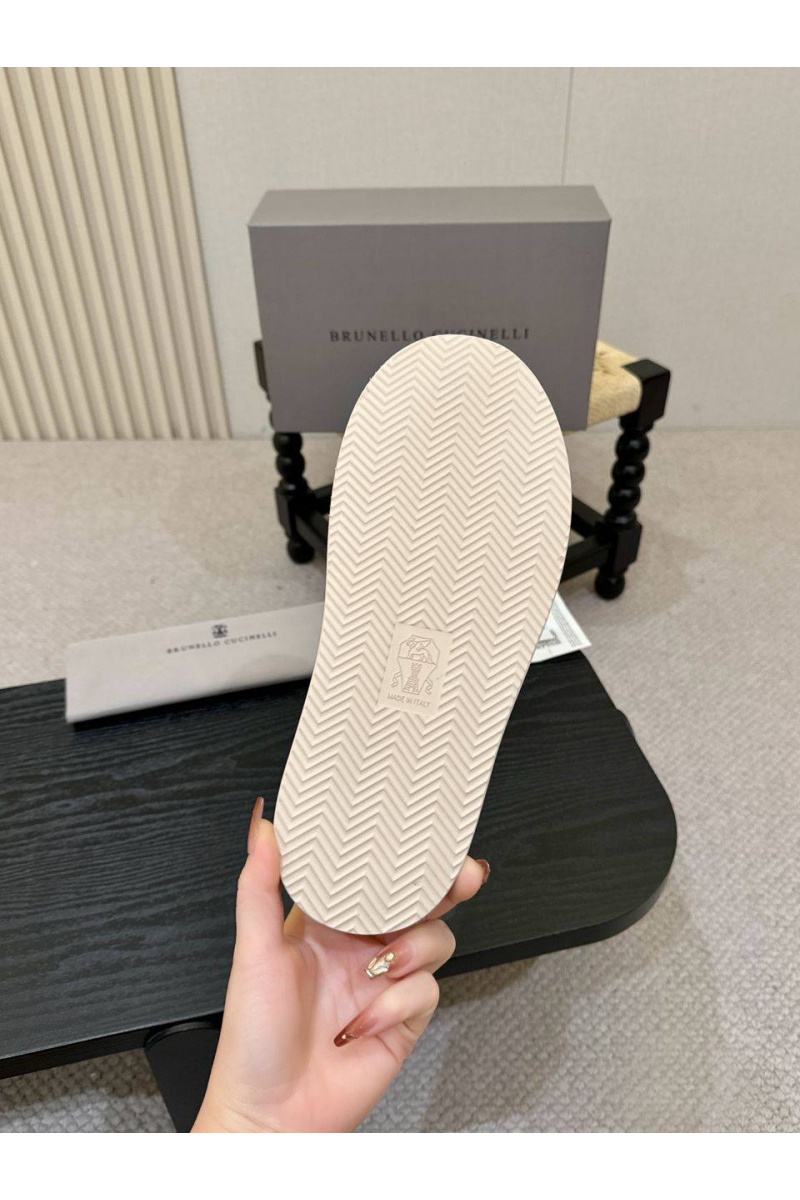 Brunеllо Сuсinеlli Замшевые шлёпанцы Crossover