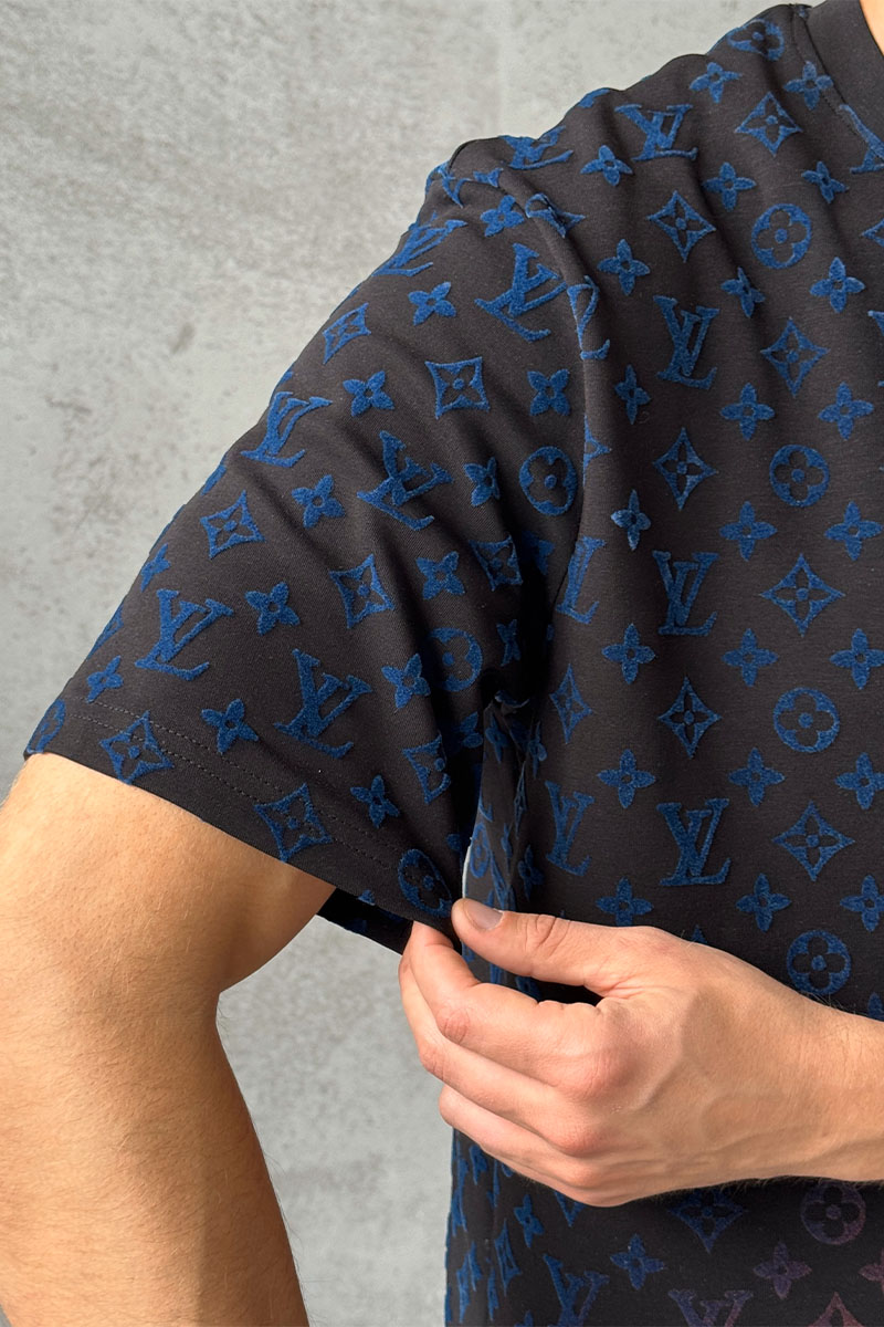 Lоuis Vuittоn Чёрная оверсайз футболка Monogram Gradient