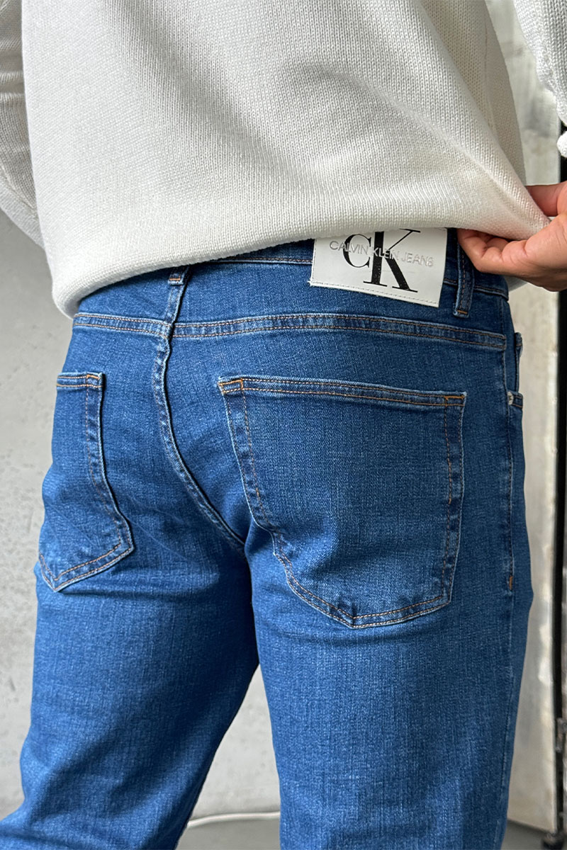 Calvin Klein Джинсы синего цвета 
