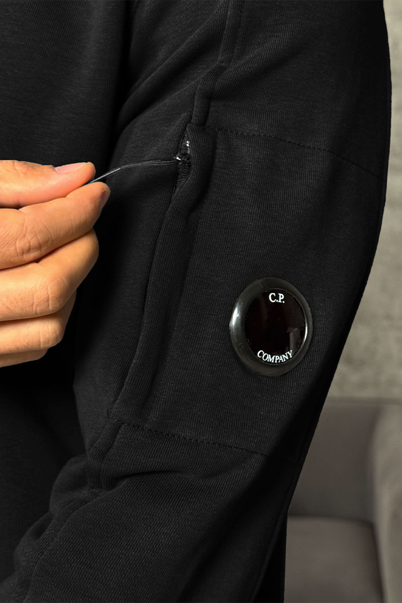 C.P. Company Чёрная кофта lens-detail 