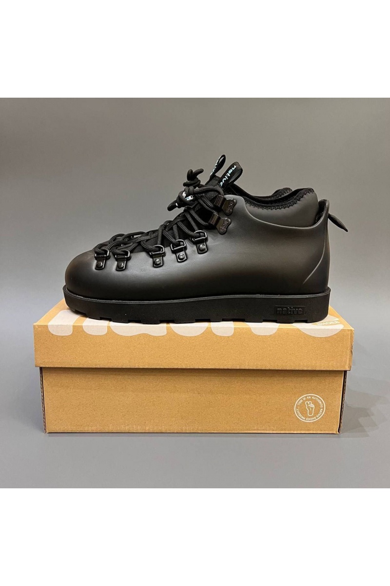 Designer Clothing Зимние кроссовки Native Fitzsimmons - Black