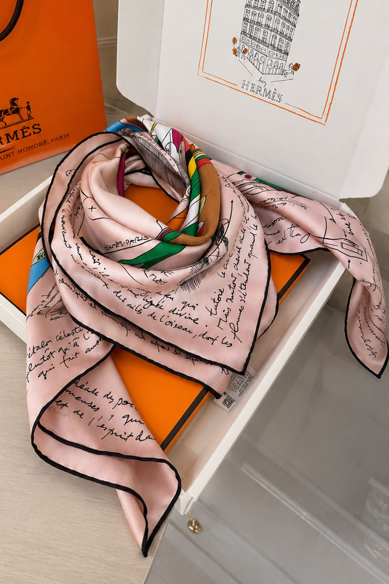 Hermes Платок Harnais Le Pegase premium 87x88 см