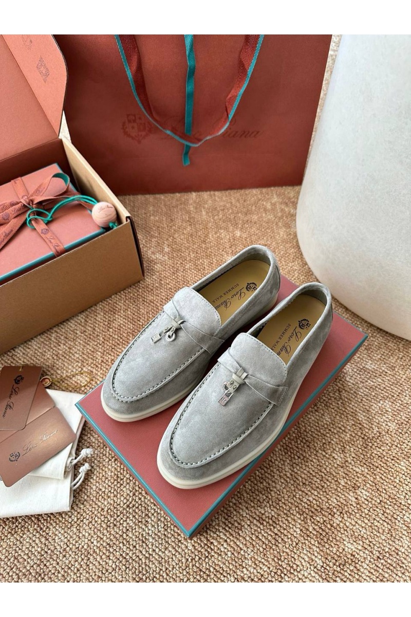 Loro Piana Женские замшевые лоферы Summer Charms Walk premium