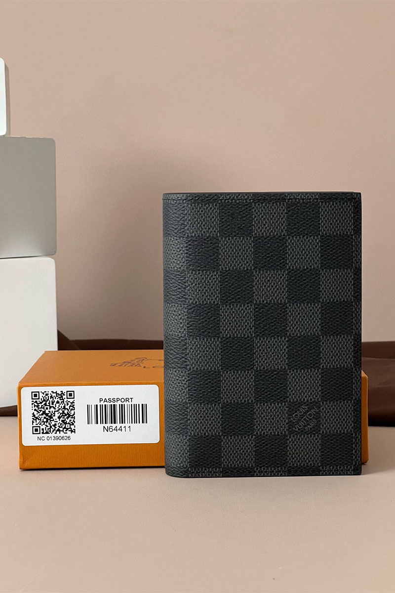 Lоuis Vuittоn Кожаная обложка для паспорта Premium 14x9.5x1.5 см
