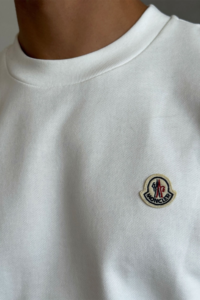 Moncler Свитшот белого цвета logo-patch