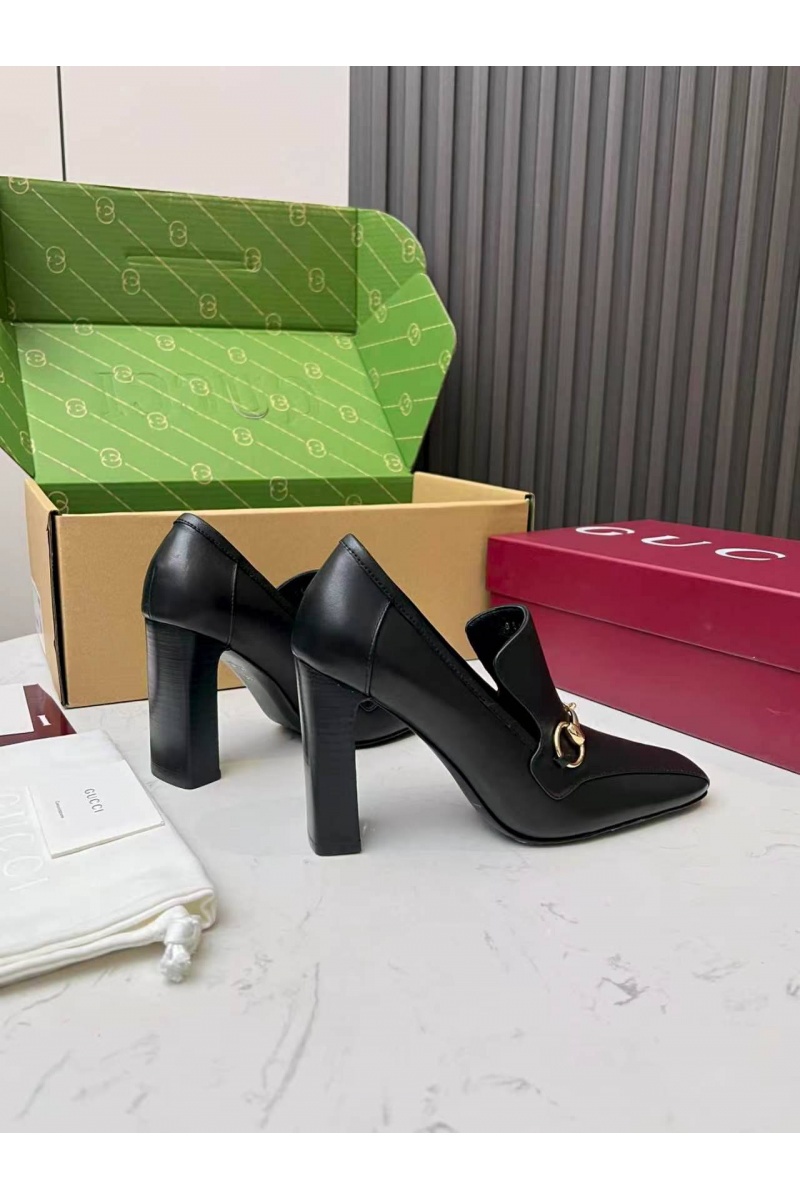 Gucci Женские кожаные лоферы на каблуке Signora Pump premium