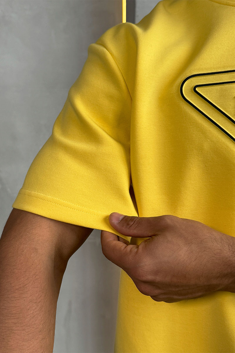 Prada Жёлтая оверсайз футболка Milano logo