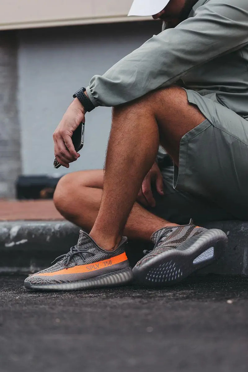 Adidas Кроссовки Yeezy Boost 350 v2 "Beluga" Premium