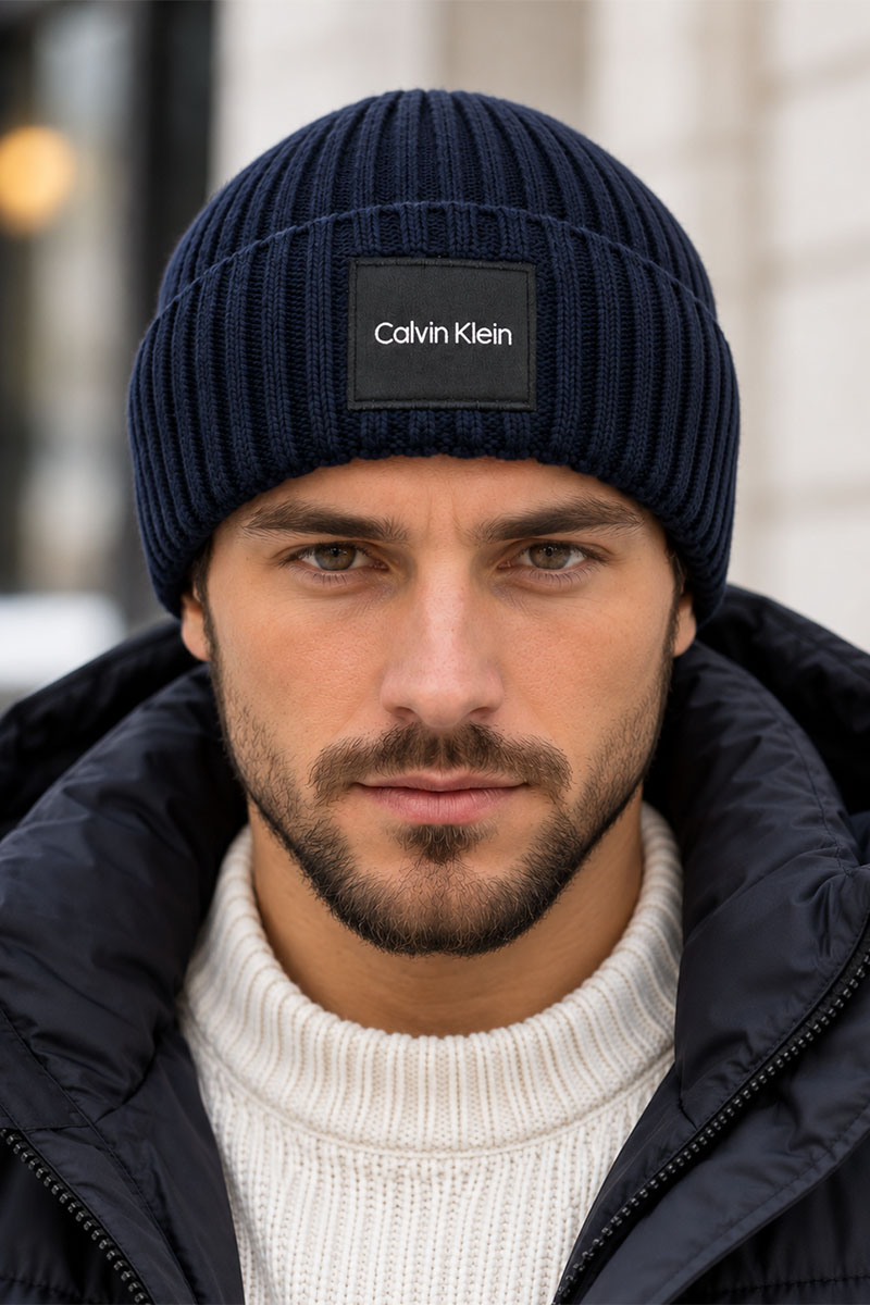 Calvin Klein Мужская шапка тёмно-синего цвета logo-patch