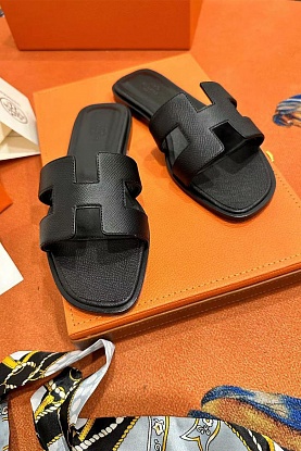 Женские кожаные шлёпанцы Premium - Black