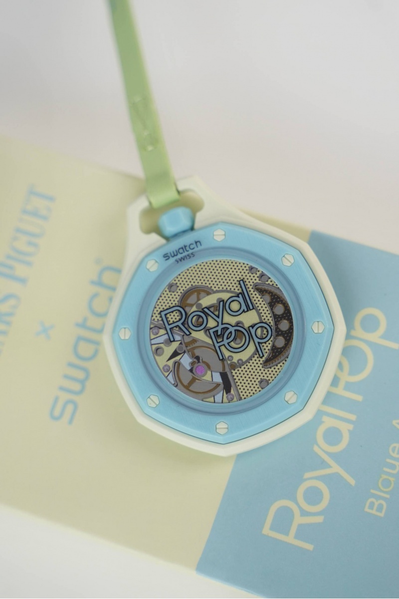 Designer Clothing Часы Audemars Piguet x Swatch "Royal Pop" Blaue Acht premium