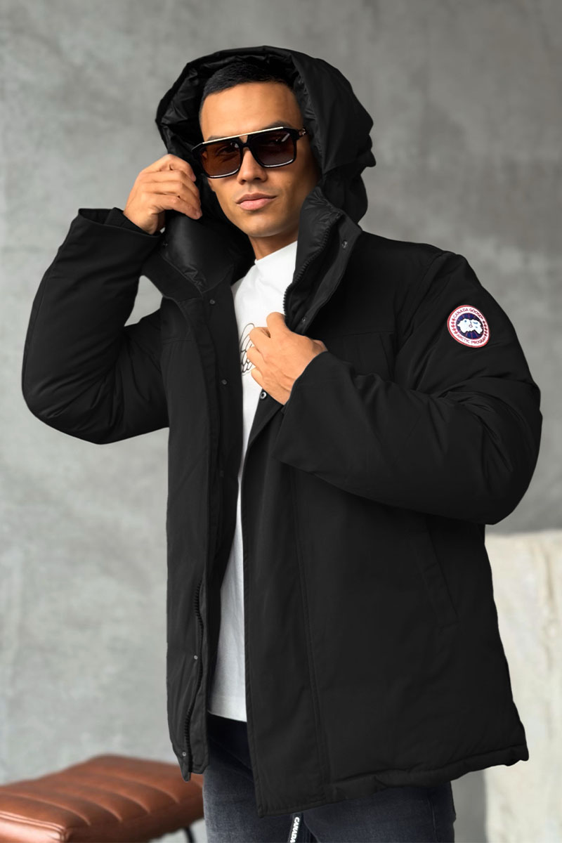 Canada Goose Чёрный пуховик Sanford logo-patch