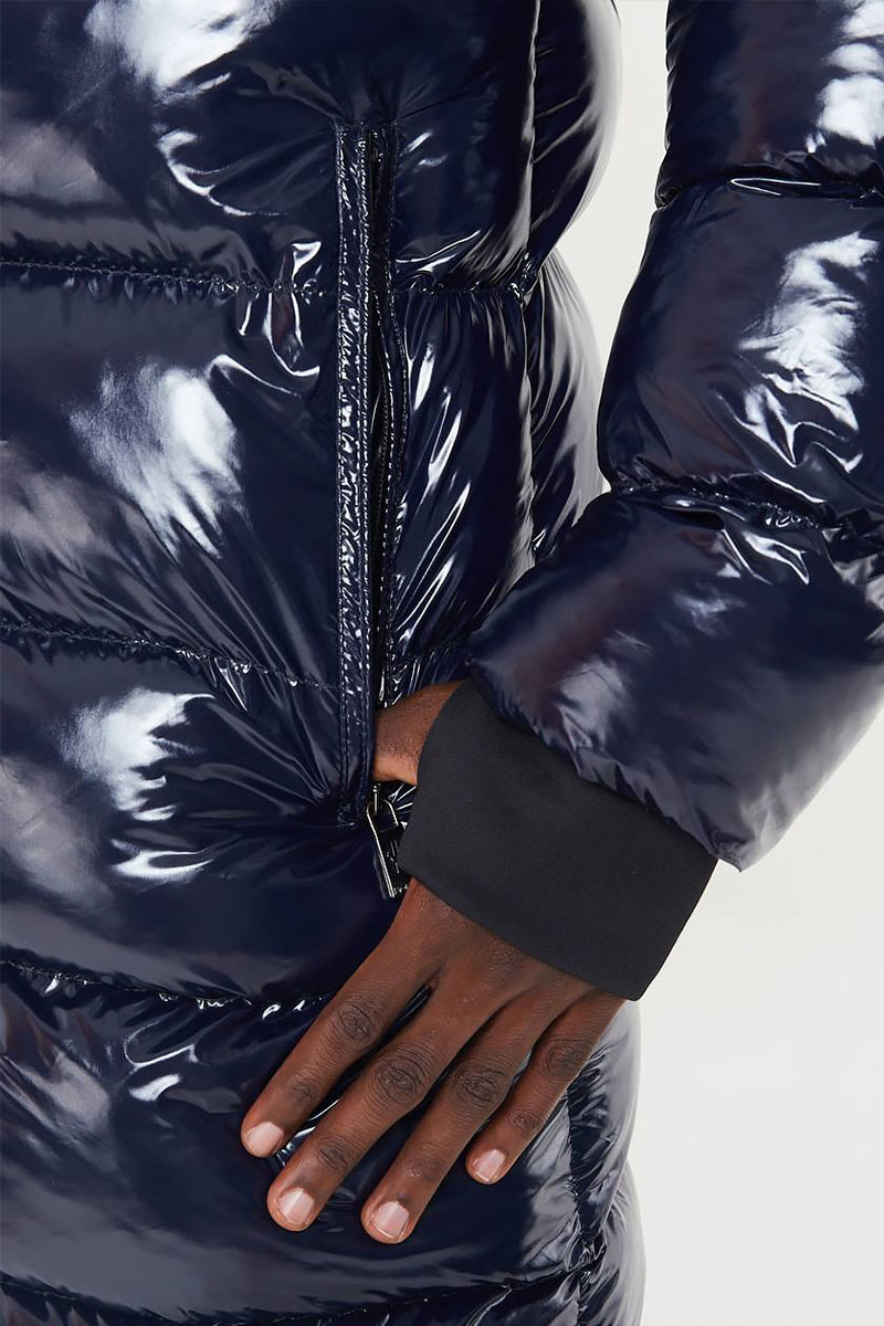 Moncler Мужская тёмно-синяя парка с глянцевым эффектом logo-patch