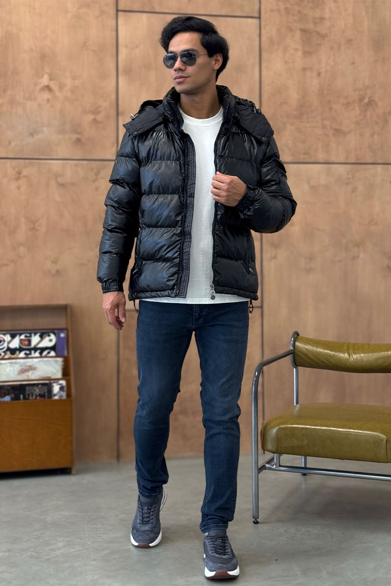 Moncler Мужская куртка с матовым эффектом чёрного цвета Maya Short