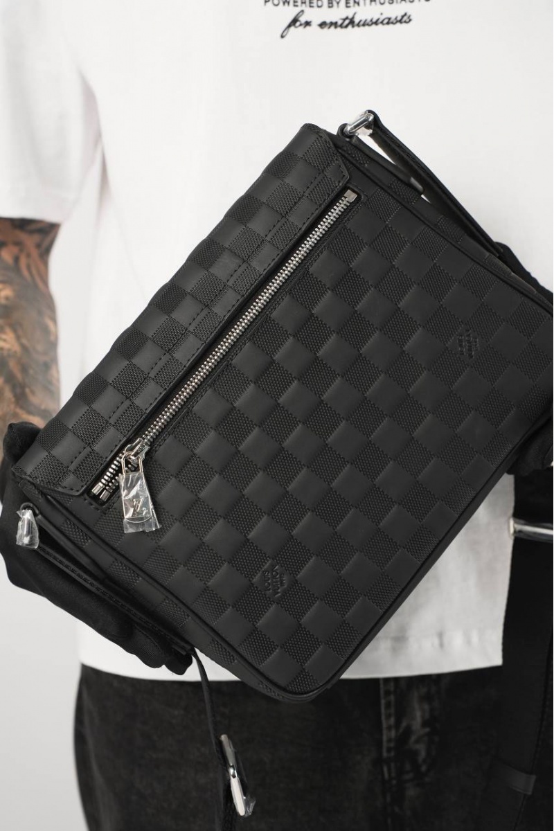 Lоuis Vuittоn Сумка District Messenger PM Premium 26x20x7 см