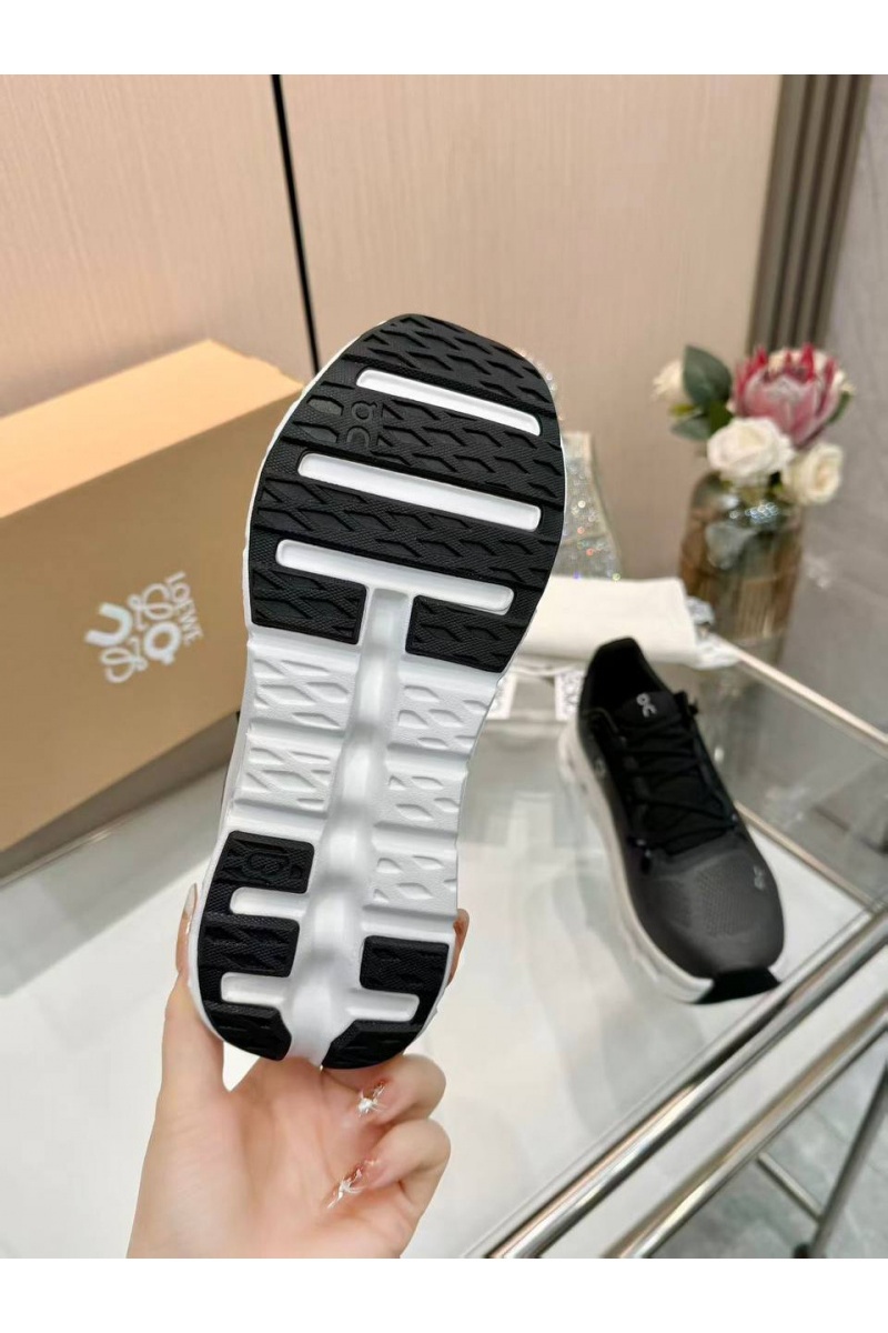 Designer Clothing Женские кроссовки On Cloudtilt premium
