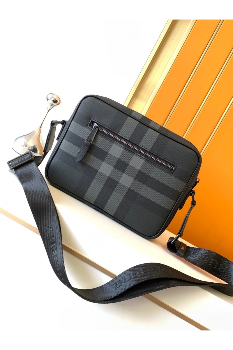 Burberry Кожаная сумка Muswell Premium 25x19x6 см