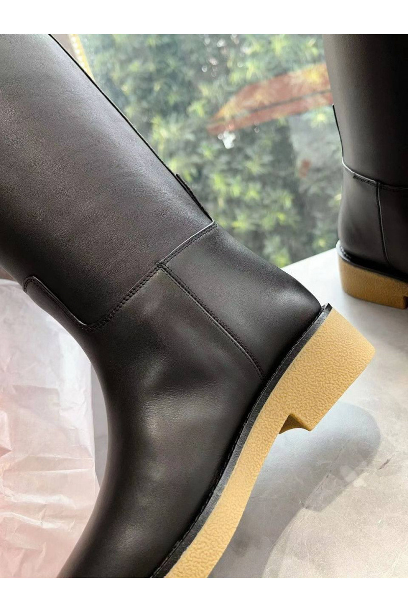 Hermes Женские чёрные кожаные сапоги