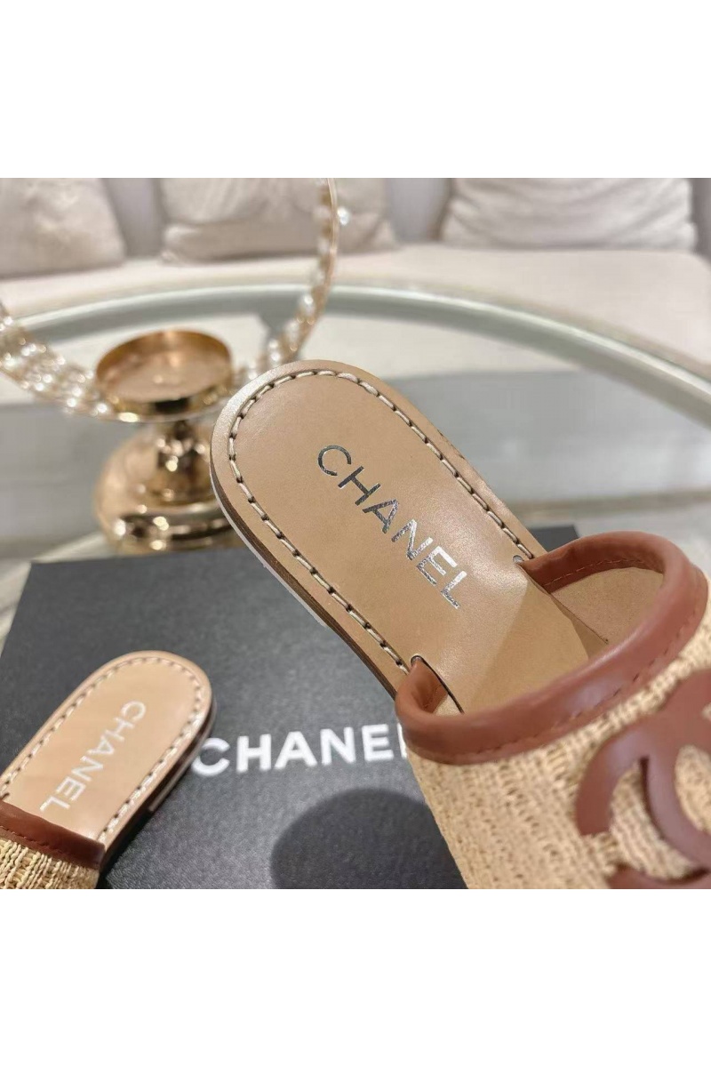 Chаnеl Женские кожаные шлёпанцы  premium