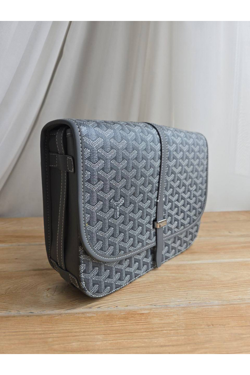 Designer Clothing Кожаная сумка Goyard Belvedere MM 27x21 см