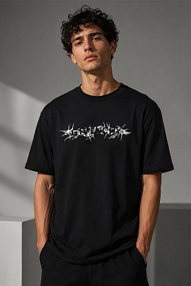 Чёрная оверсайз футболка Barbed Wire-print
