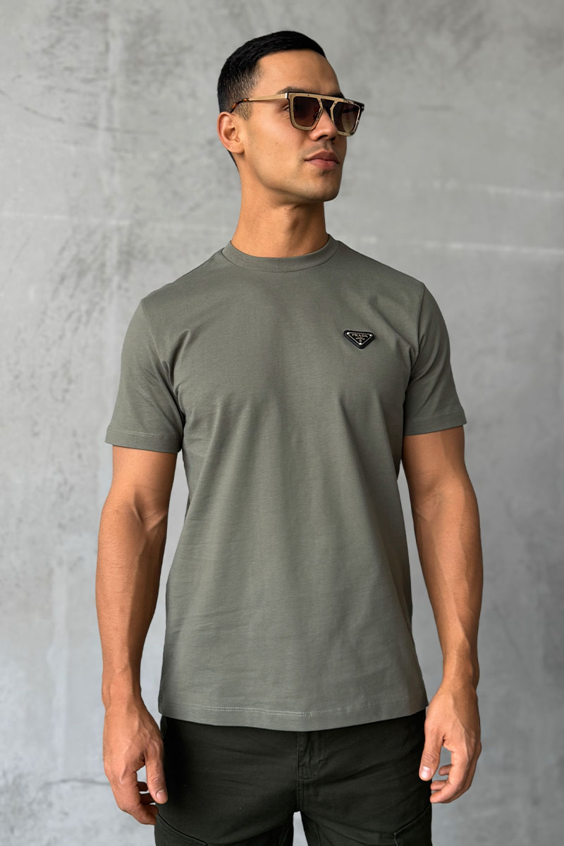 Prada Мужская футболка logo-plaque - Khaki