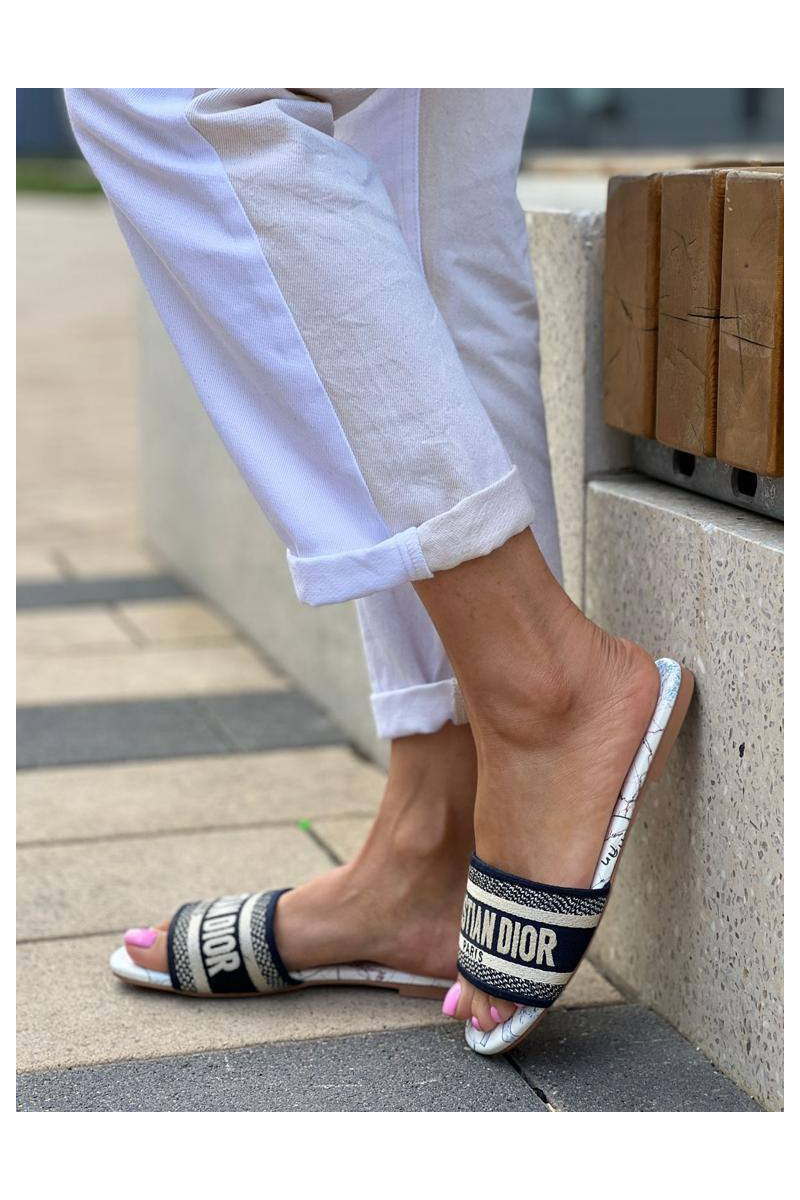 Dior Женские шлепанцы Dway Slide Embroidered Cotton