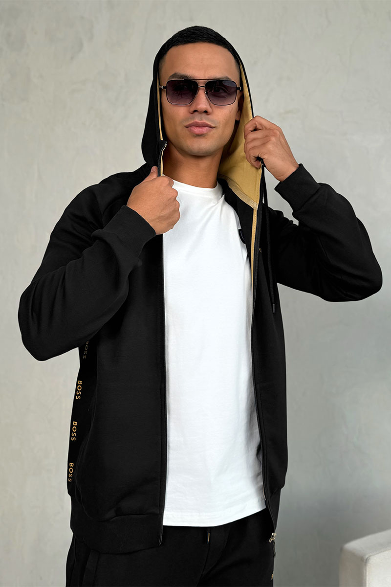 Hugо Воss Мужской чёрный костюм