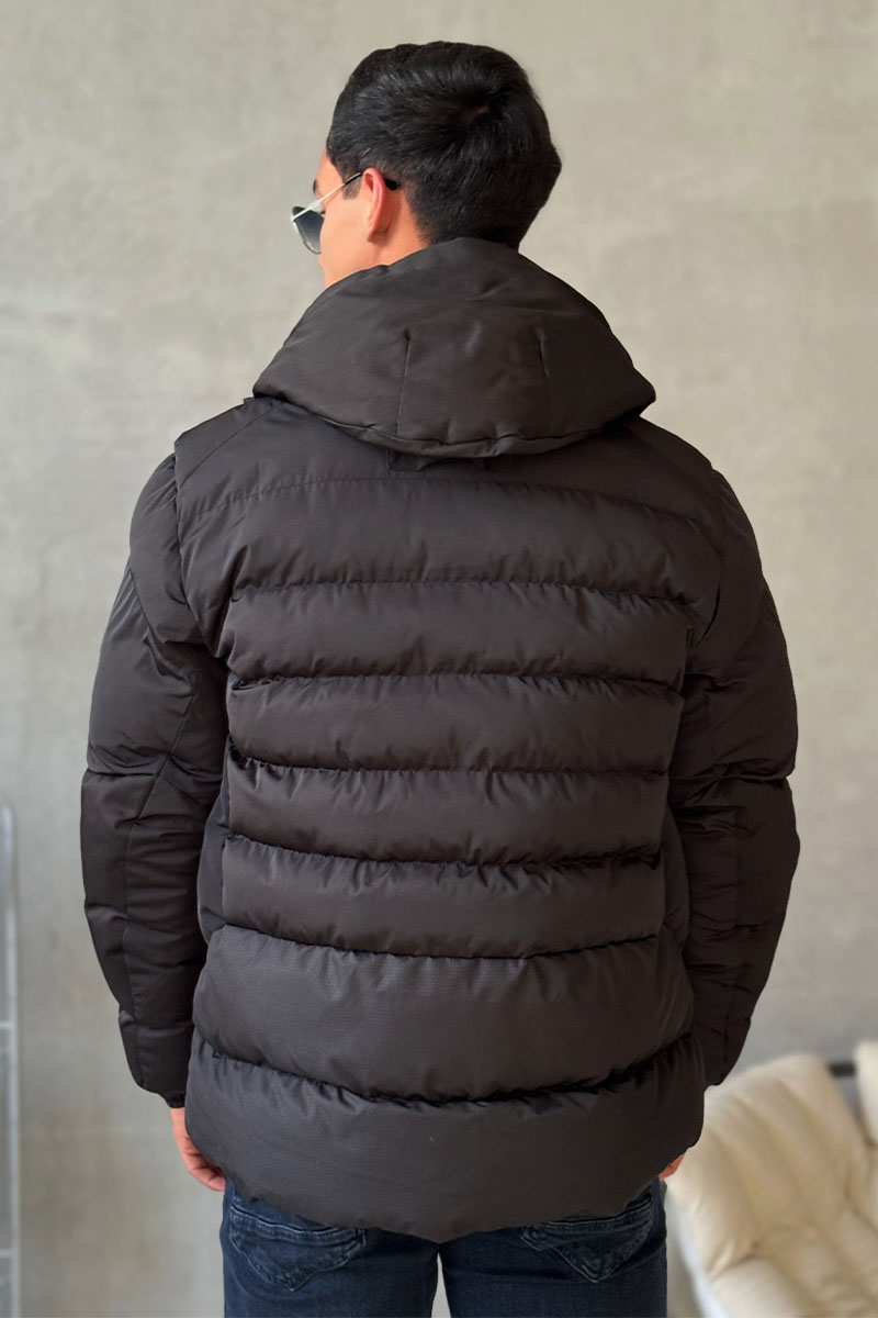Moncler Мужская утеплённая куртка чёрного цвета