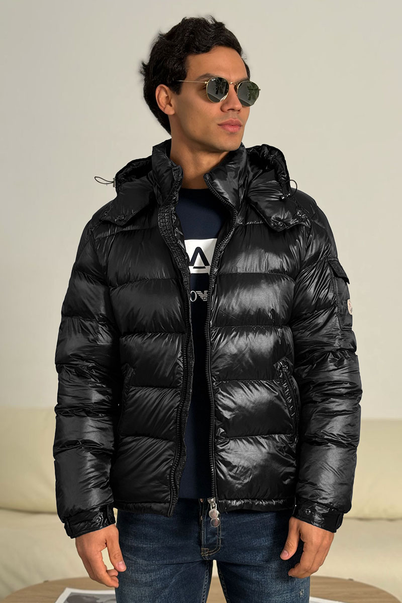 Moncler Чёрный пуховик Maya logo-patch